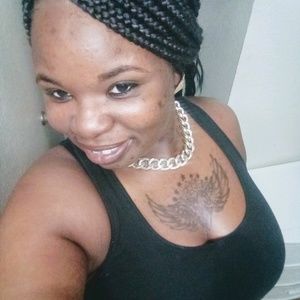 Meet your Posher, Tiffany